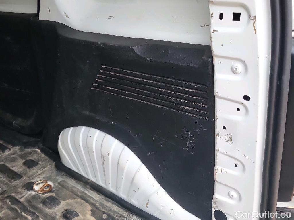  Peugeot  Partner PEUGEOT  / 2018 / 3P / furgón derivado de turismo Pro Standard 600kg BlueHDi 73kW (AC) #3