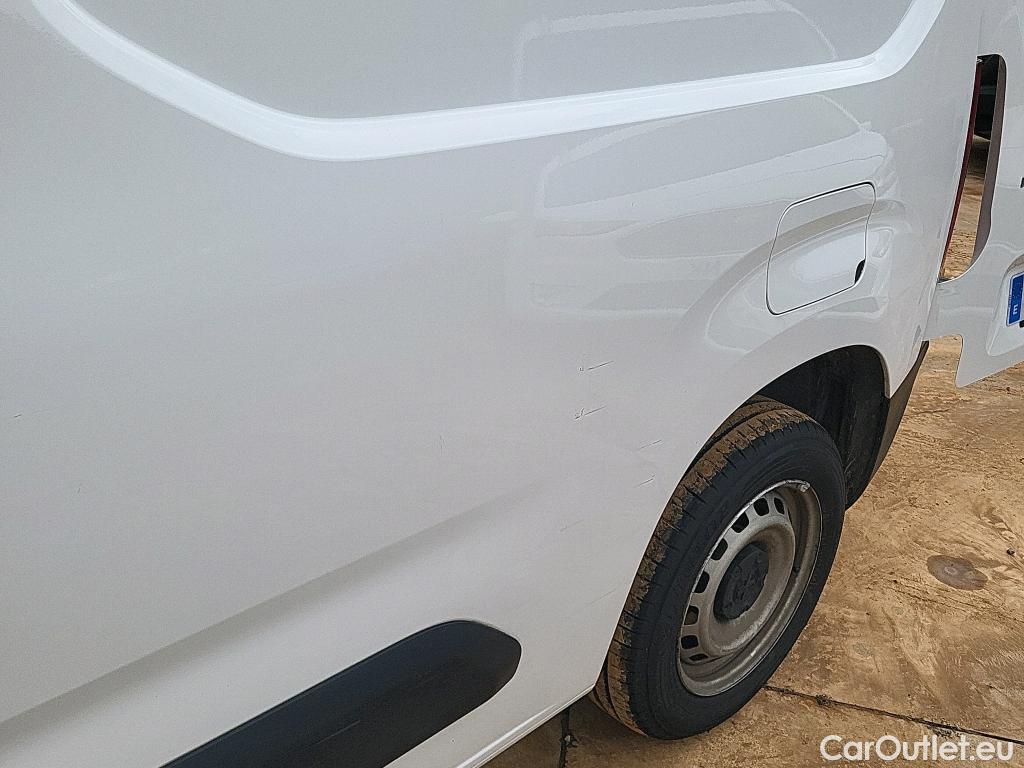  Peugeot  Partner PEUGEOT  / 2018 / 3P / furgón derivado de turismo Pro Standard 600kg BlueHDi 73kW (AC) #7