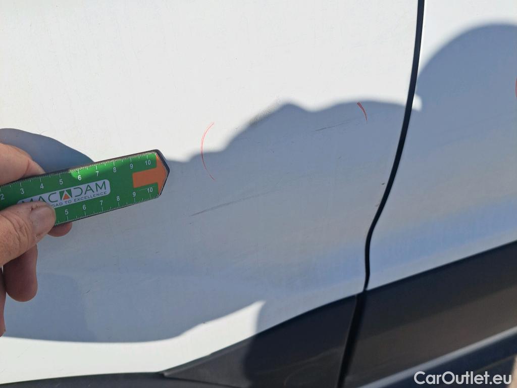  Ford  Transit FORD  / 2013 / 4P / furgón 350 96kW L2H2 Van Trend FWD #9