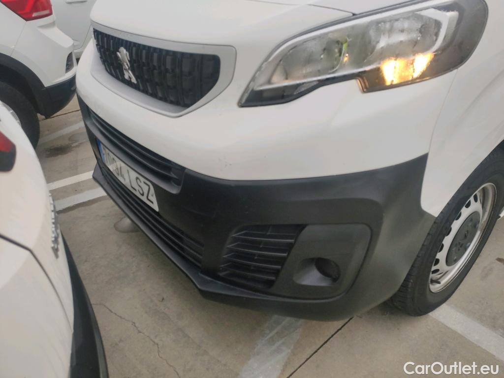 Peugeot  Expert PEUGEOT  / 2016 / 4P / furgón Doble Cab Repl Pro 2.0 BlueHDi 120 Stand #13