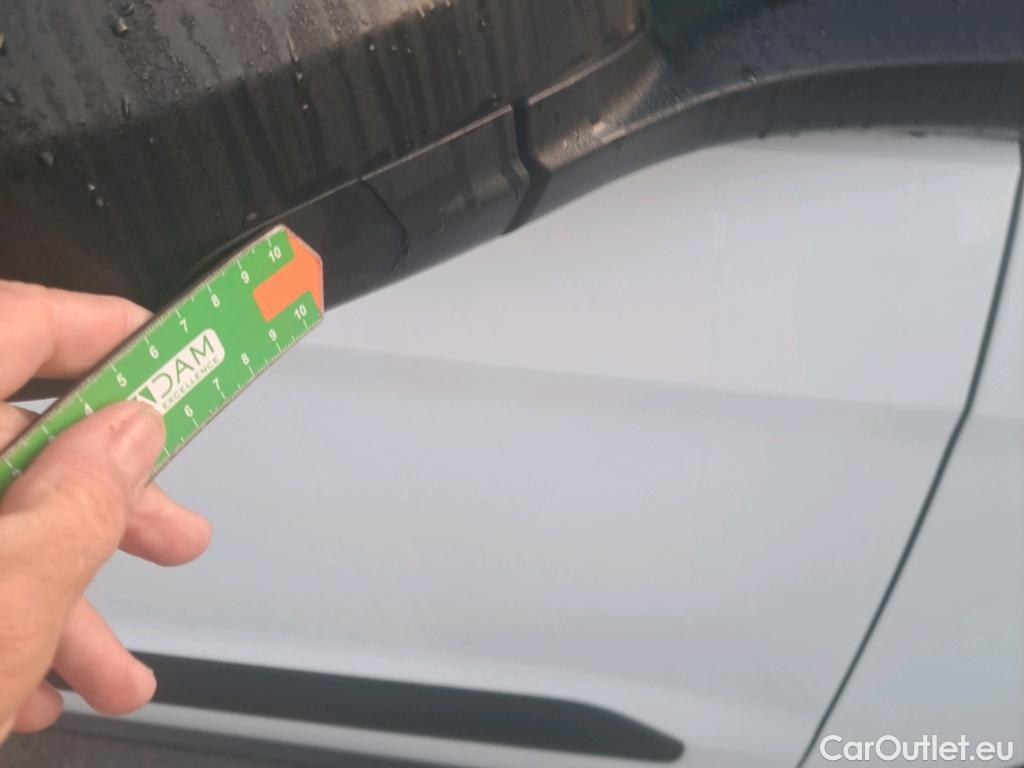  Ford  Transit FORD  Courier/2014/4P/furgón der.turis Van 1.5 TDCi 75kW Trend #6