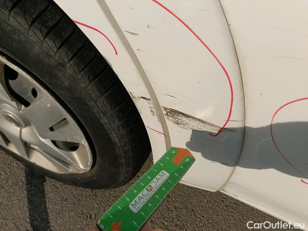  Nissan  NV200 NISSAN e- / 2009 / 4P / furgón Furgón 4p 40 kWh PROFESIONAL #67