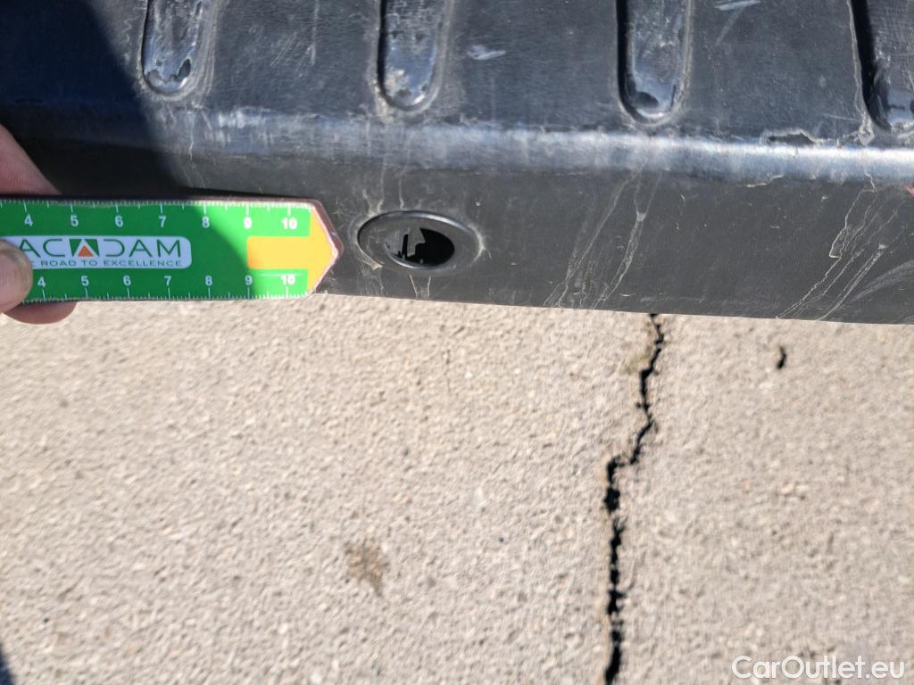  Ford  Transit FORD  / 2013 / 4P / furgón 350 96kW L2H2 Van Trend FWD #43