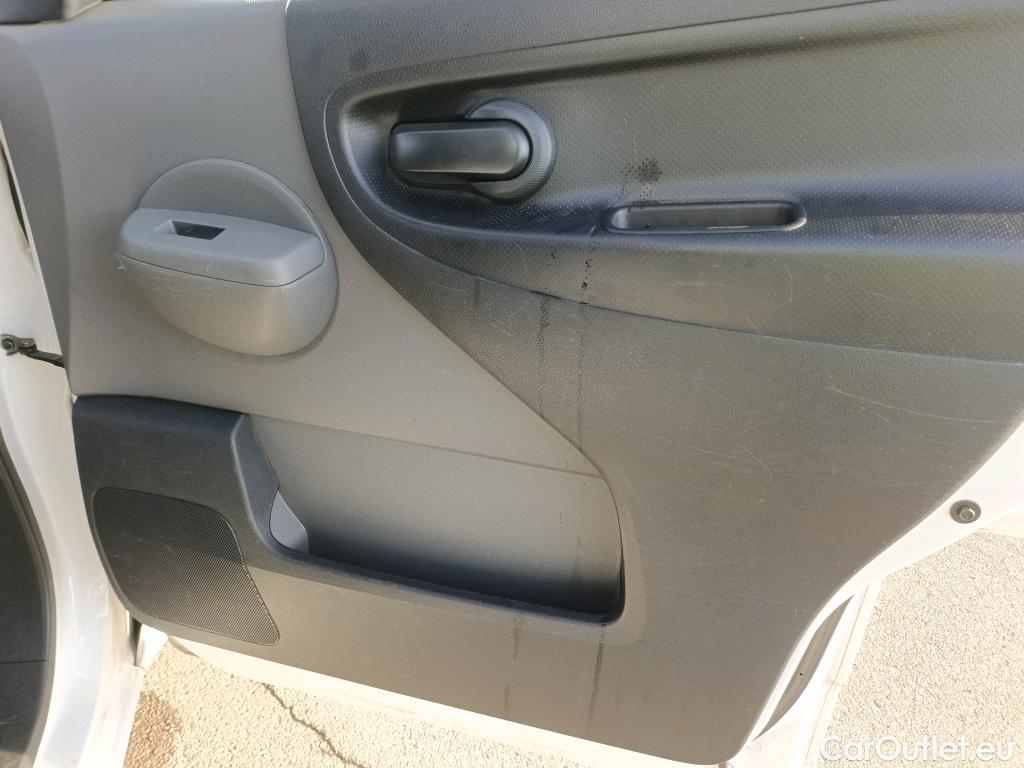  Nissan  NV200 NISSAN e- / 2009 / 4P / furgón Furgón 4p 40 kWh PROFESIONAL #42