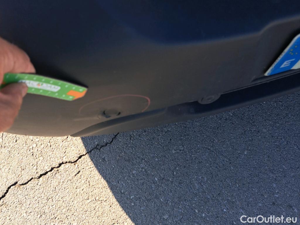  Ford  Transit FORD  / 2013 / 4P / furgón 350 96kW L2H2 Van Trend FWD #38