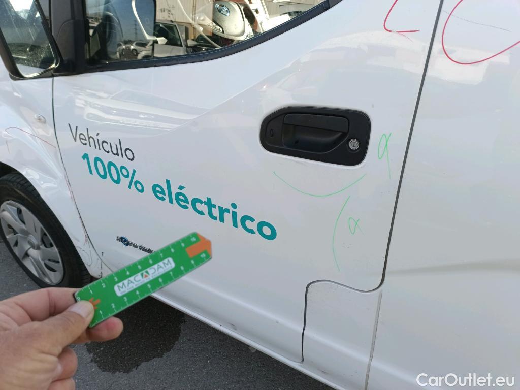  Nissan  NV200 NISSAN e- / 2009 / 4P / furgón Furgón 4p 40 kWh PROFESIONAL #20