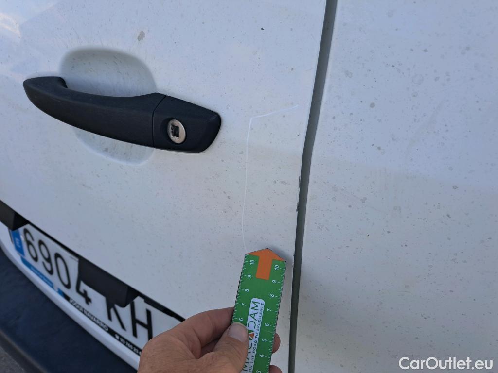  Peugeot  Partner PEUGEOT  VU 4p 2G furgón derivado de Furgón Confort PackL2 BlueHDi 73KW (100) #16