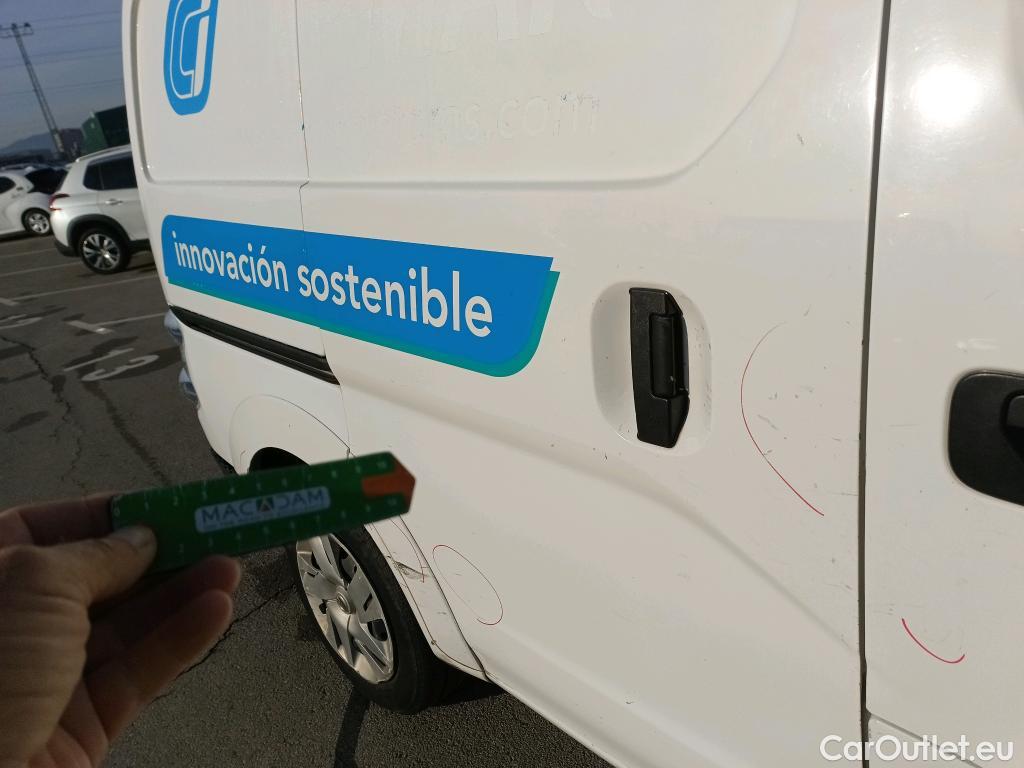  Nissan  NV200 NISSAN e- / 2009 / 4P / furgón Furgón 4p 40 kWh PROFESIONAL #16