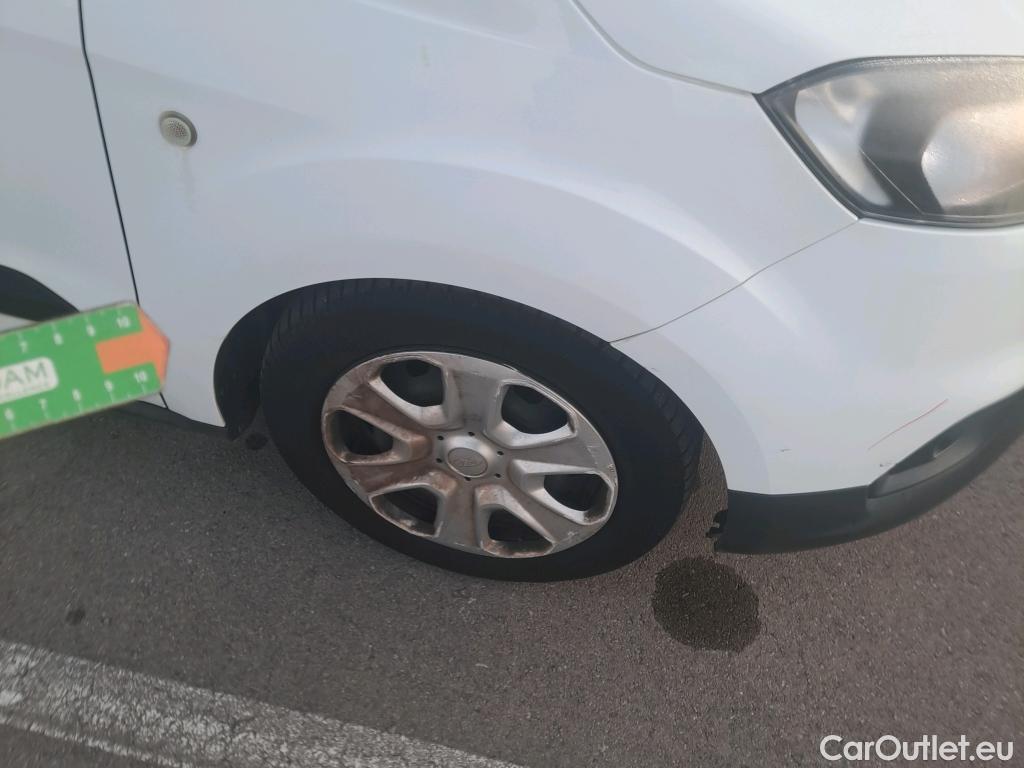  Ford  Transit FORD  Courier/2014/4P/furgón der.turis Van 1.5 TDCi 75kW Trend #35