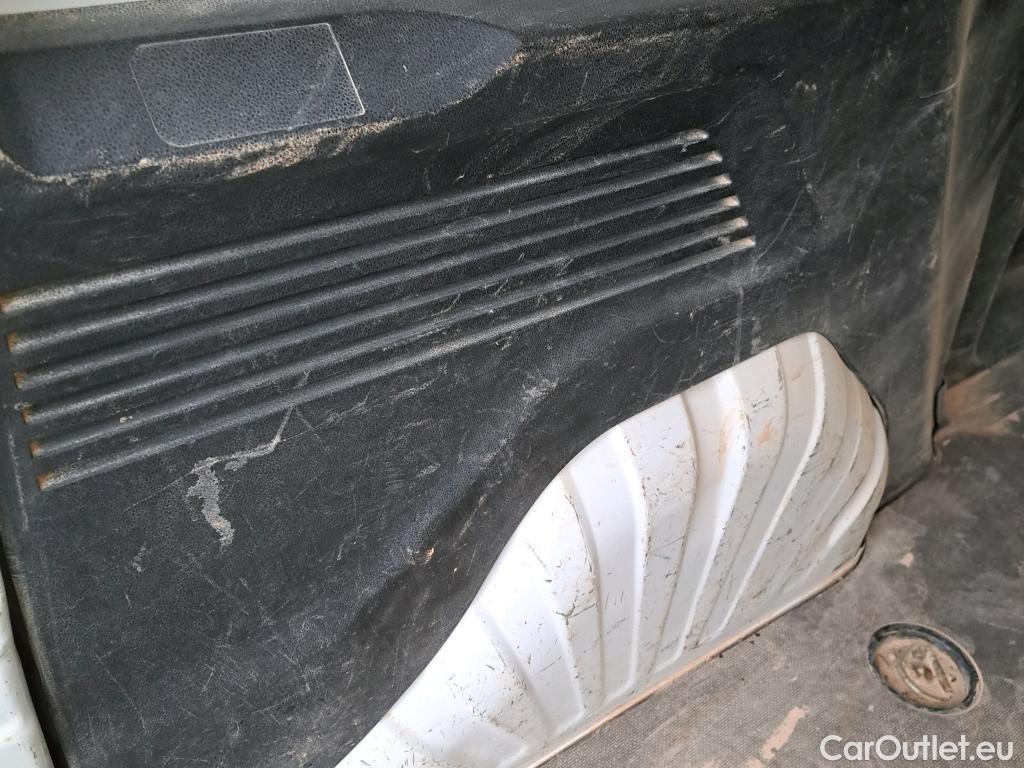  Citroen  Berlingo CITROEN  / 2018 / 3P / furgón derivado de turismo Talla M BlueHDi 100 WORKER #20