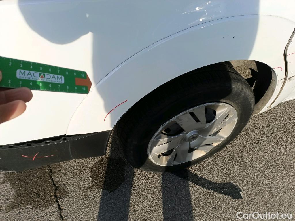  Nissan  NV200 NISSAN e- / 2009 / 4P / furgón Furgón 4p 40 kWh PROFESIONAL #60