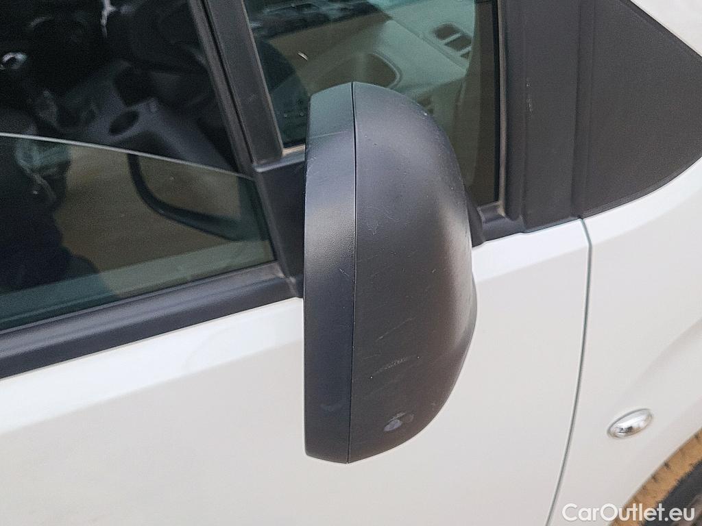  Peugeot  Partner PEUGEOT  / 2018 / 3P / furgón derivado de turismo Pro Standard 600kg BlueHDi 73kW (AC) #45