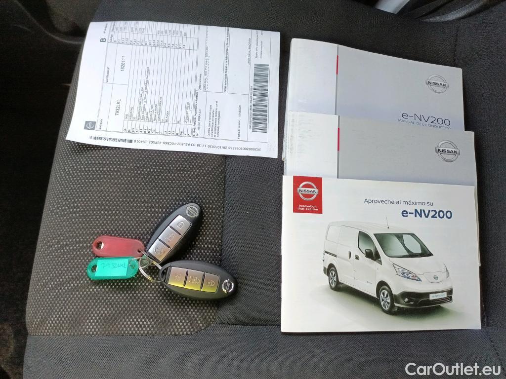  Nissan  NV200 NISSAN e- / 2009 / 4P / furgón Furgón 4p 40 kWh PROFESIONAL #37
