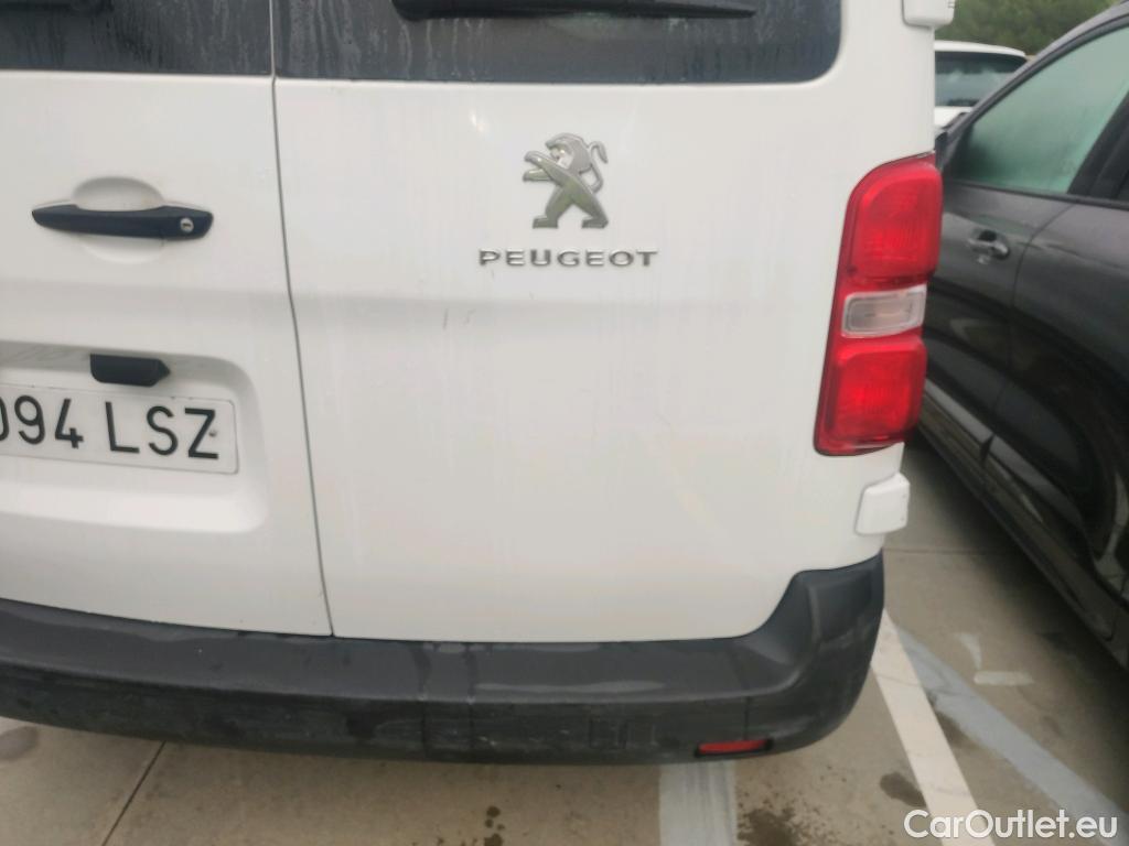  Peugeot  Expert PEUGEOT  / 2016 / 4P / furgón Doble Cab Repl Pro 2.0 BlueHDi 120 Stand #3