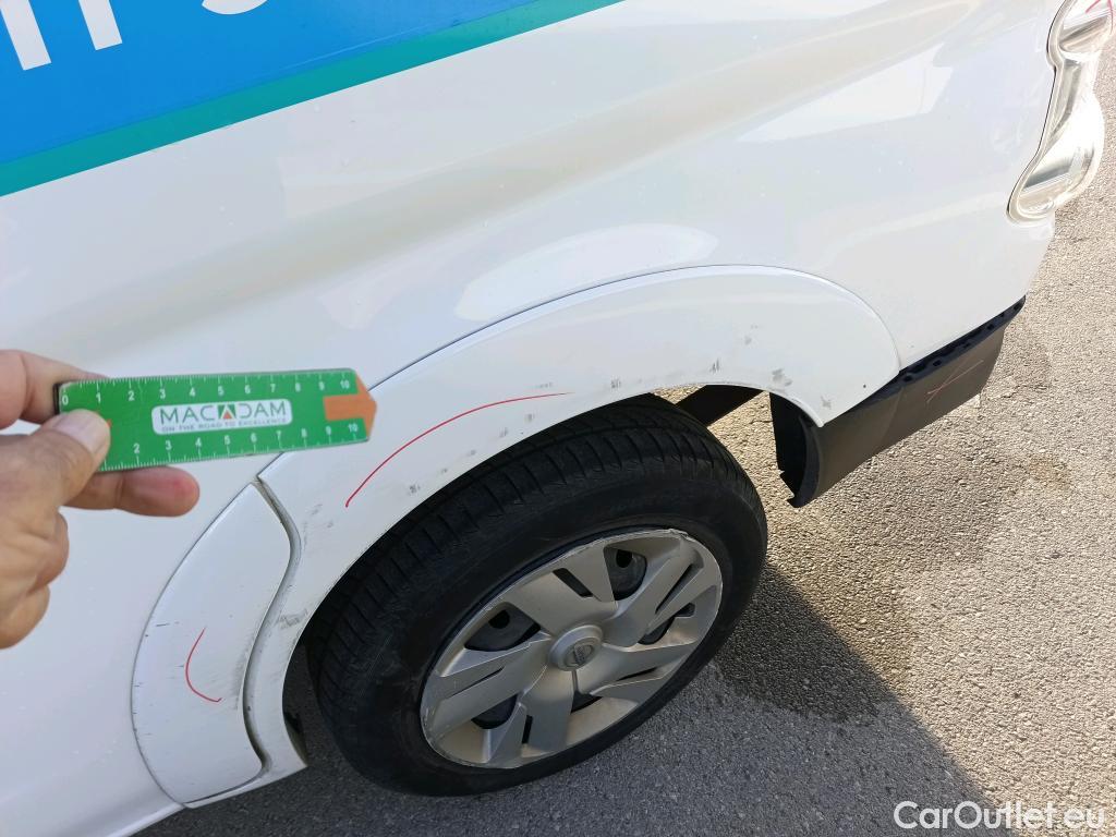  Nissan  NV200 NISSAN e- / 2009 / 4P / furgón Furgón 4p 40 kWh PROFESIONAL #62