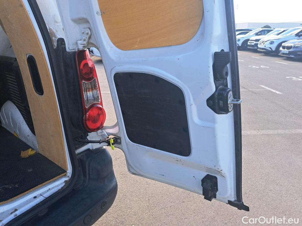  Peugeot  Partner PEUGEOT  VU 4p 2G furgón derivado de Furgón Confort PackL2 BlueHDi 73KW (100) #62