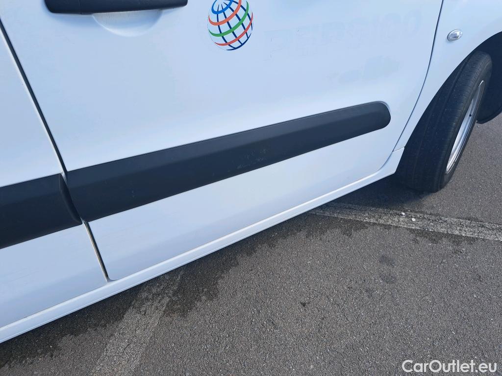  Peugeot  Partner PEUGEOT  VU 4p 2G furgón derivado de Furgón Confort PackL2 BlueHDi 73KW (100) #51