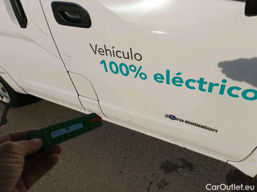  Nissan  NV200 NISSAN e- / 2009 / 4P / furgón Furgón 4p 40 kWh PROFESIONAL #22