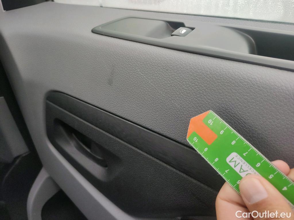  Peugeot  Expert PEUGEOT  / 2016 / 4P / furgón Doble Cab Repl Pro 2.0 BlueHDi 120 Stand #22