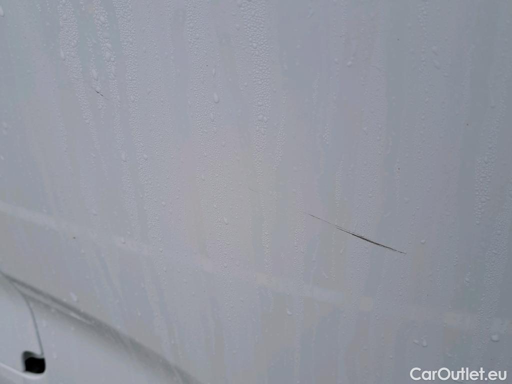  Citroen  Berlingo CITROEN  / 2018 / 3P / furgón derivado de turismo Talla M BlueHDi 100 WORKER #26