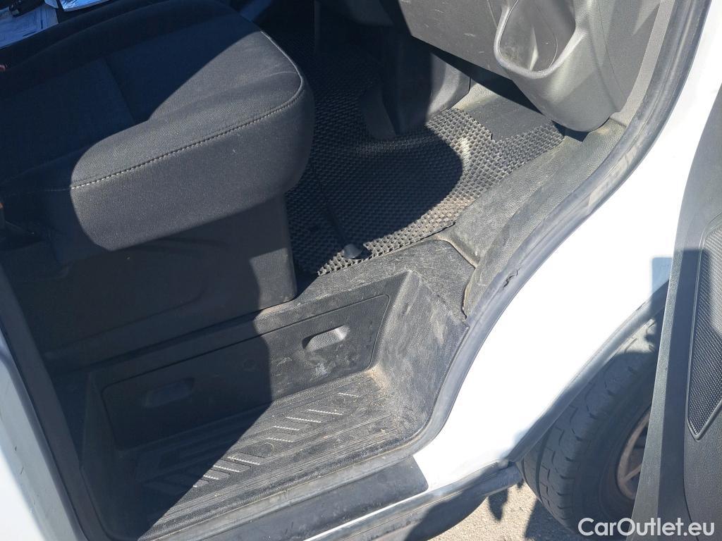  Ford  Transit FORD  / 2013 / 4P / furgón 350 96kW L2H2 Van Trend FWD #58