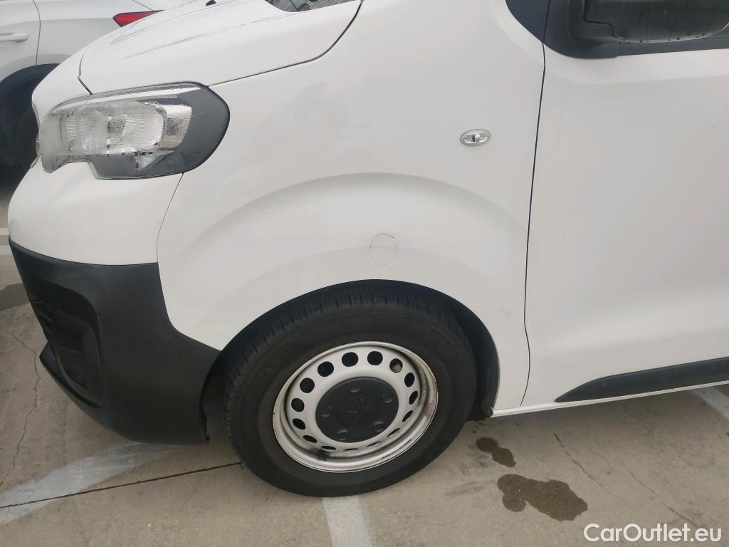  Peugeot  Expert PEUGEOT  / 2016 / 4P / furgón Doble Cab Repl Pro 2.0 BlueHDi 120 Stand #7