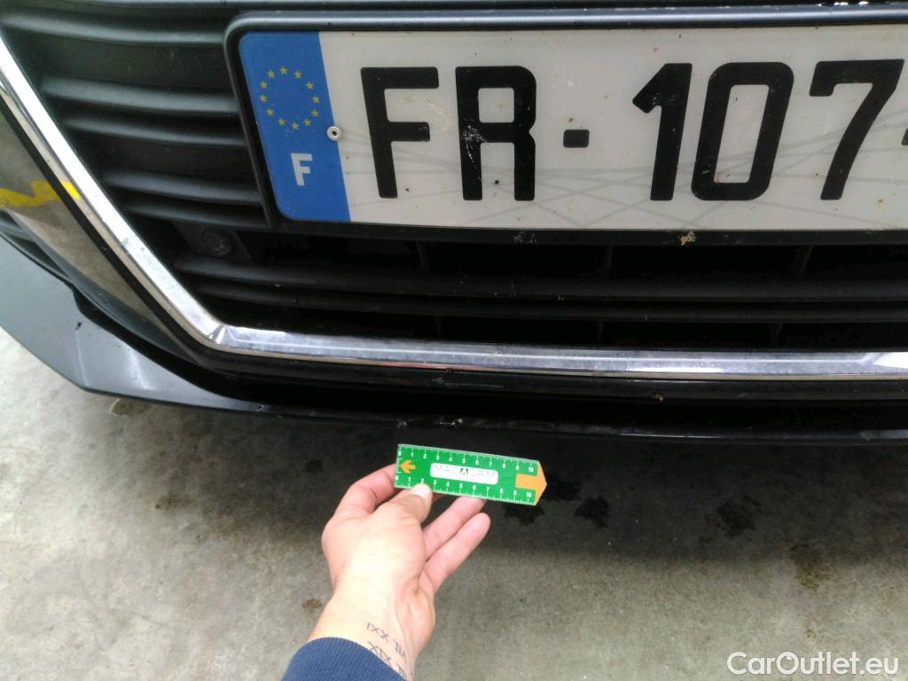  Audi  A3 AUDI  Sportback / 2016 / 5P / Berline 35 TFSI 150 COD S TRONIC BUSINESS LINE #1