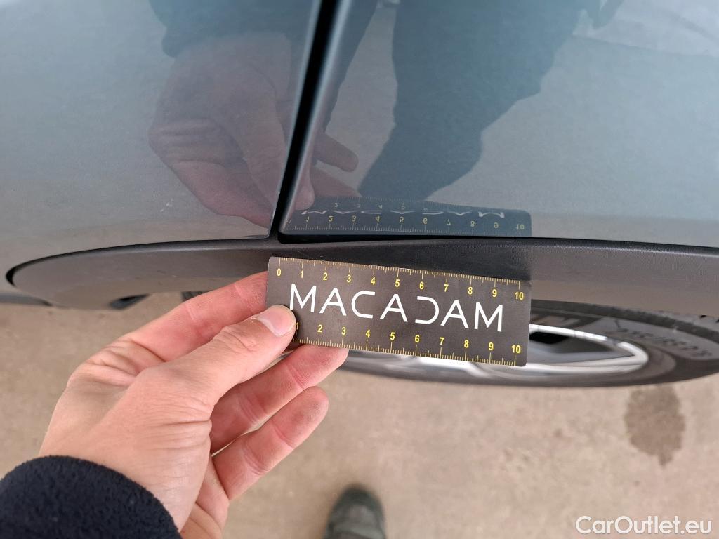  Citroen  C4  Berline Live Pack Business 1.2 PureTech 100CV BVM6 E6d #51