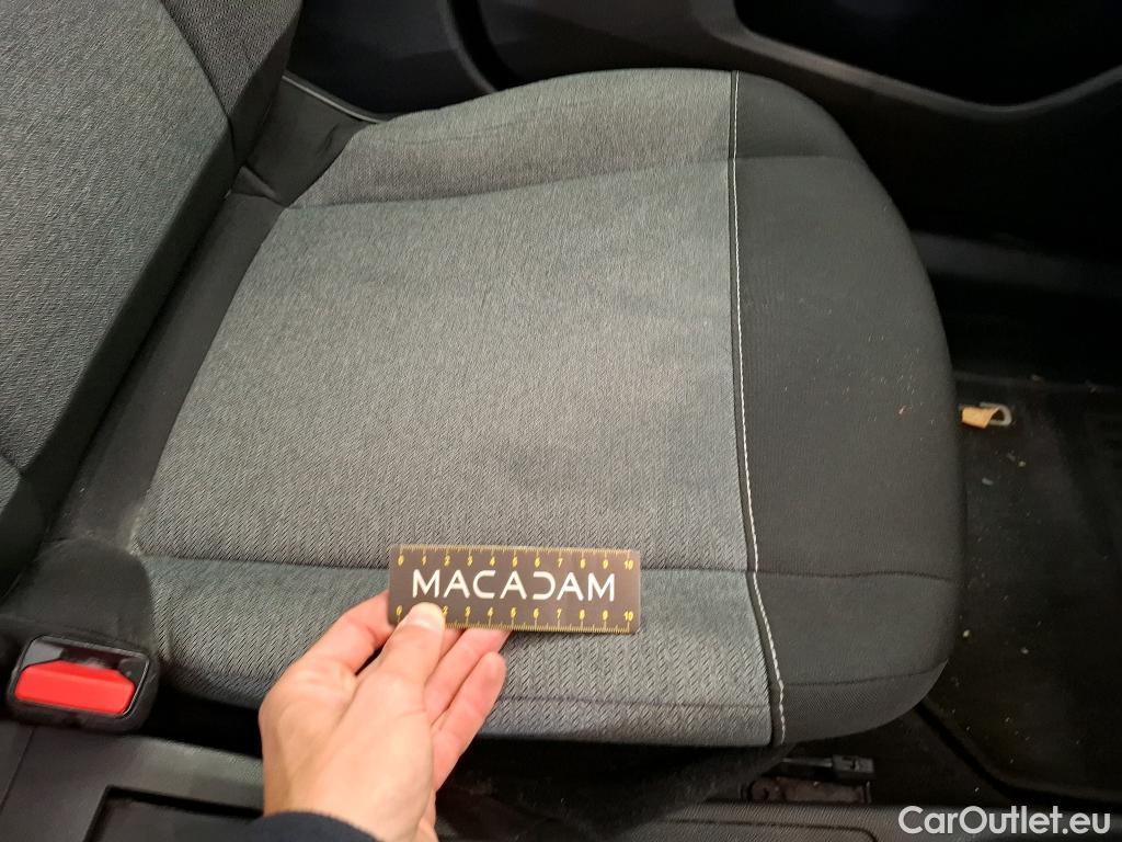  Citroen  C4  Berline Live Pack Business 1.2 PureTech 100CV BVM6 E6d #36