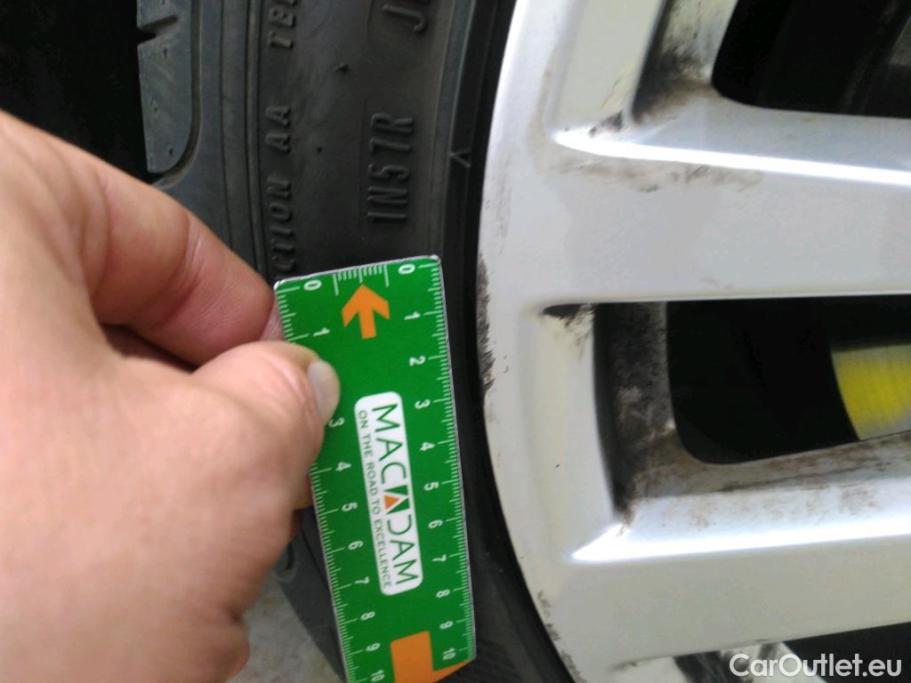  Audi  A3 AUDI  Sportback / 2016 / 5P / Berline 35 TFSI 150 COD S TRONIC BUSINESS LINE #33