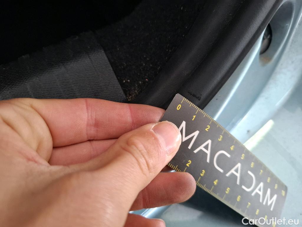  Citroen  C4  Berline Live Pack Business 1.2 PureTech 100CV BVM6 E6d #63