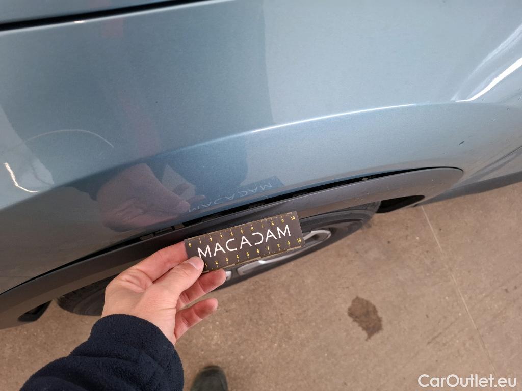  Citroen  C4  Berline Live Pack Business 1.2 PureTech 100CV BVM6 E6d #42