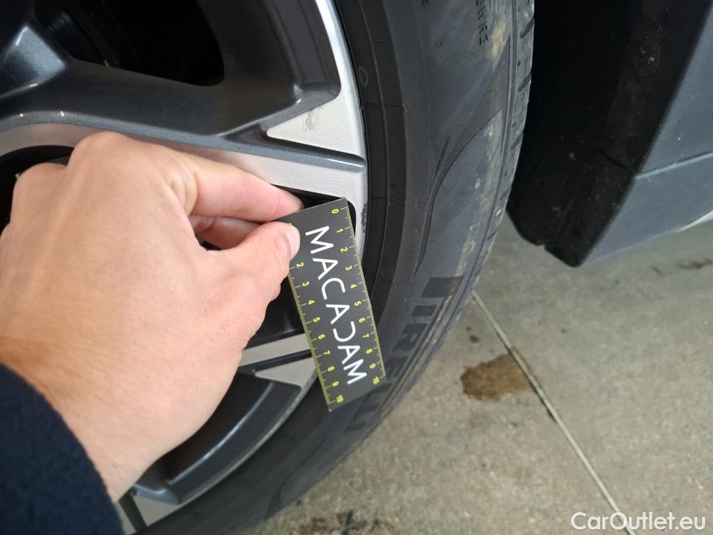  Bmw  X1 Série  sDrive 18d xLine 2.0 150CV BVA8 E6d #22