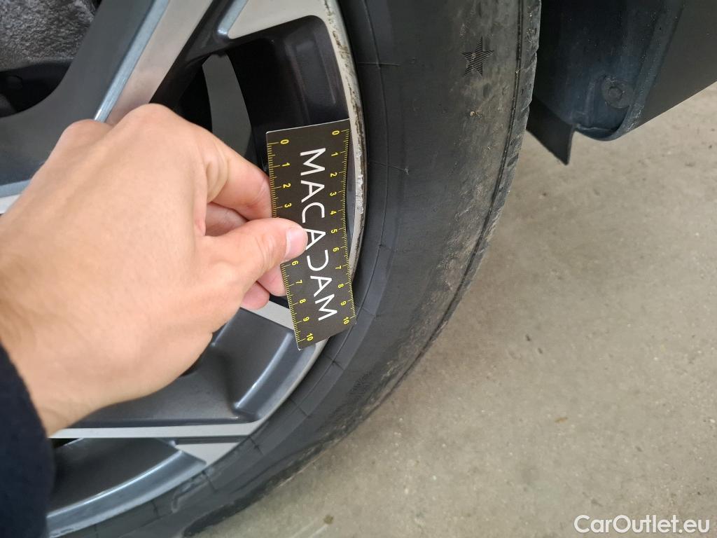  Bmw  X1 Série  sDrive 18d xLine 2.0 150CV BVA8 E6d #48