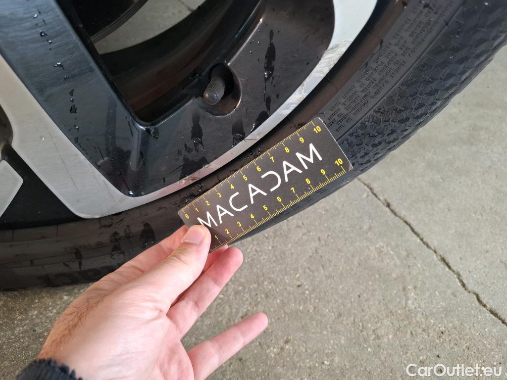  Citroen  C5  Aircross C-Series Hybrid 1.6 225CV BVA8 E6d #3