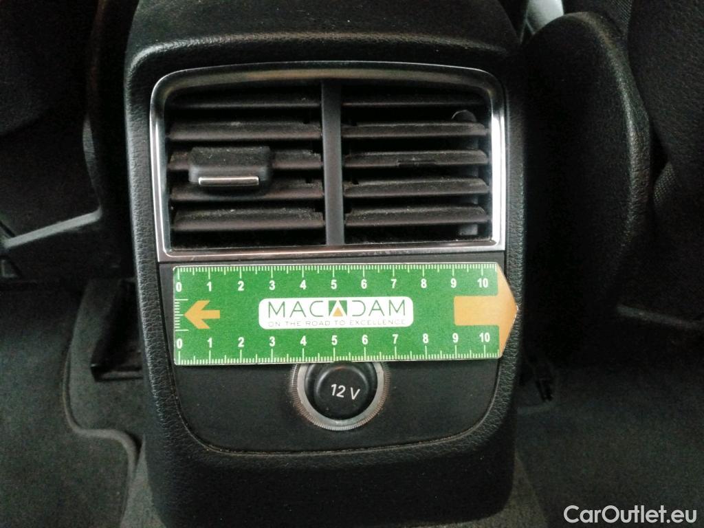  Audi  A3 AUDI  Sportback / 2016 / 5P / Berline 35 TFSI 150 COD S TRONIC BUSINESS LINE #46