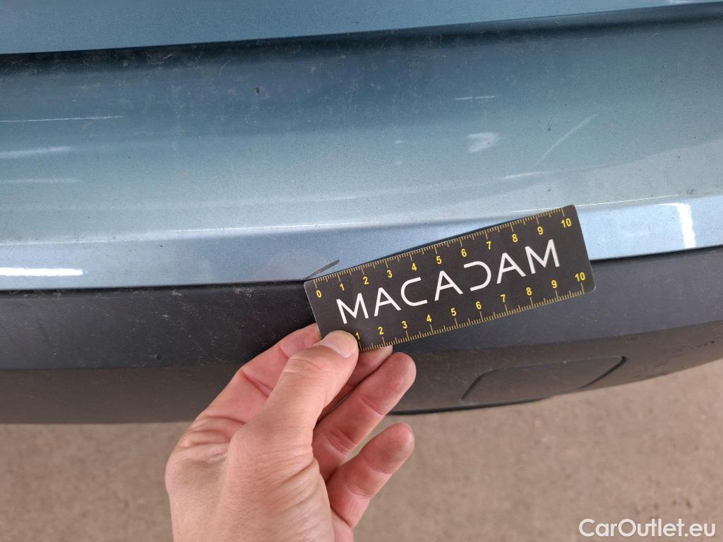  Citroen  C4  Berline Live Pack Business 1.2 PureTech 100CV BVM6 E6d #17