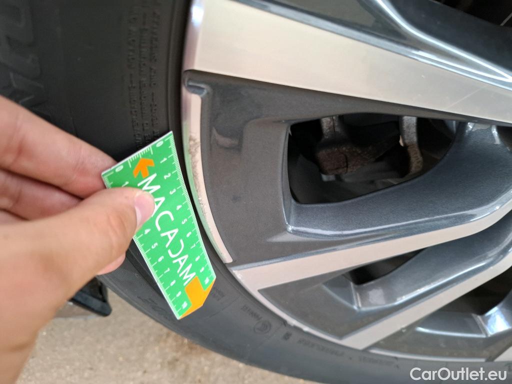  Bmw  Serie 3 Série 3 Berline 316 d Lounge 2.0 120CV BVA8 E6d #24