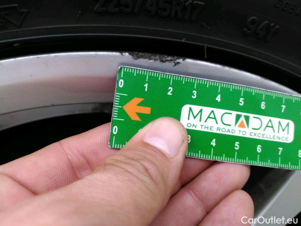  Audi  A3 AUDI  Sportback / 2016 / 5P / Berline 35 TFSI 150 COD S TRONIC BUSINESS LINE #41