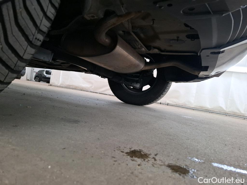  Citroen  C4  Berline Live Pack Business 1.2 PureTech 100CV BVM6 E6d #33