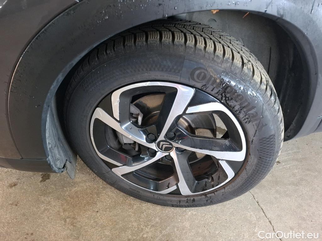  Citroen  C5  Aircross C-Series Hybrid 1.6 225CV BVA8 E6d #1