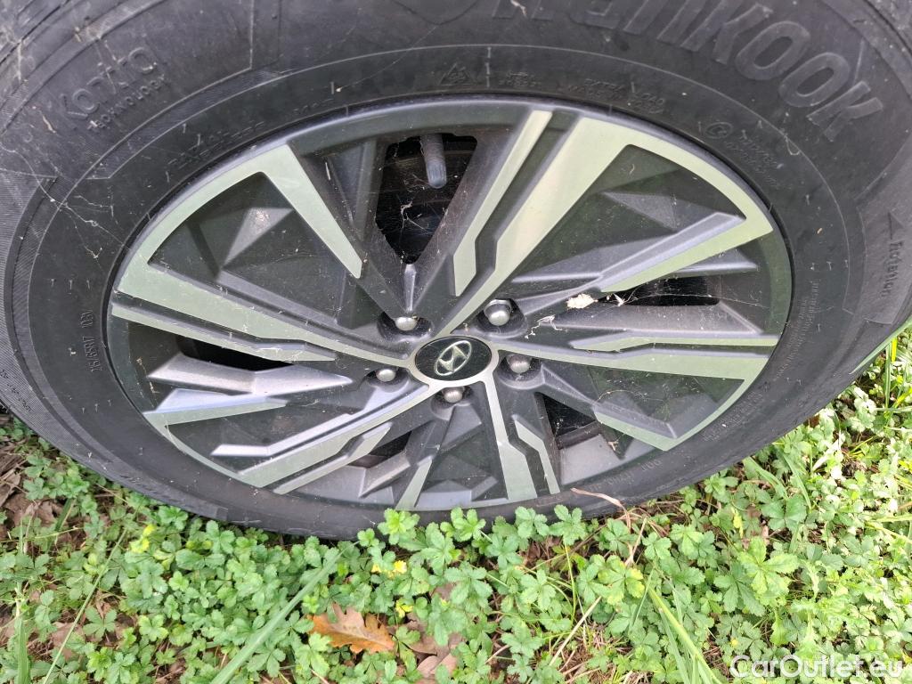  Hyundai  Tucson HYUNDAI  / 2020 / 5P / SUV 1.6 HYBRID 230 CREATIVE #10