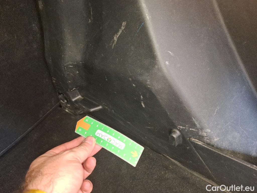  Peugeot  2008  Active Business 1.5 HDi 110CV BVM6 E6d #50