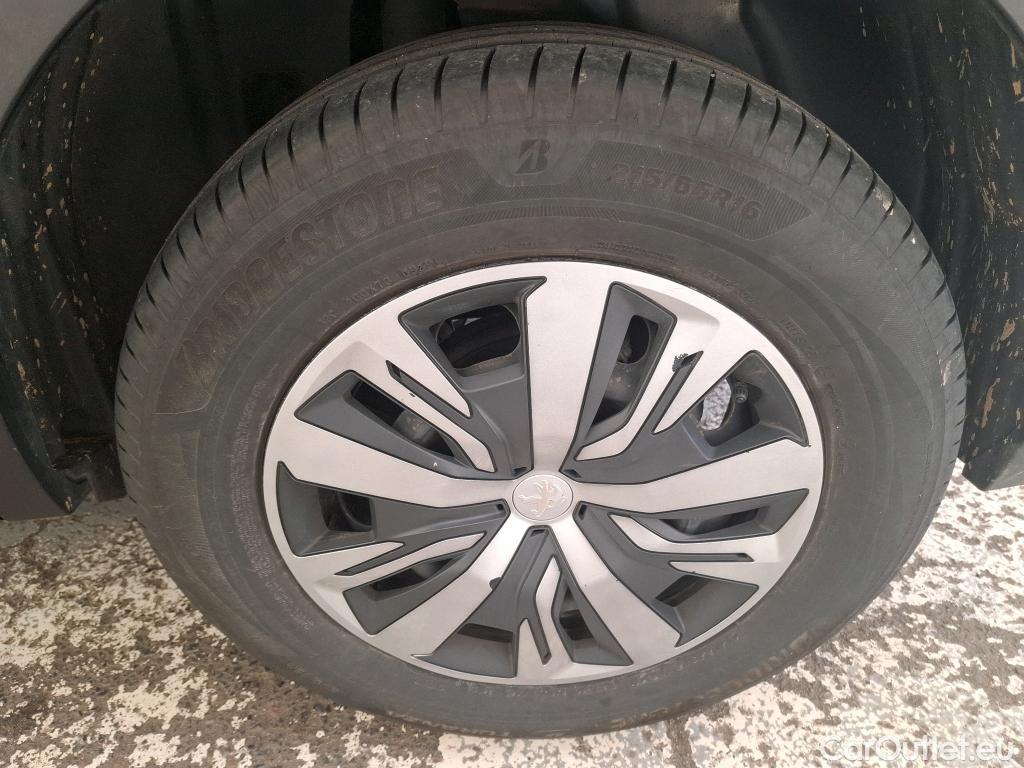  Peugeot  2008  Active Business 1.5 HDi 110CV BVM6 E6d #41