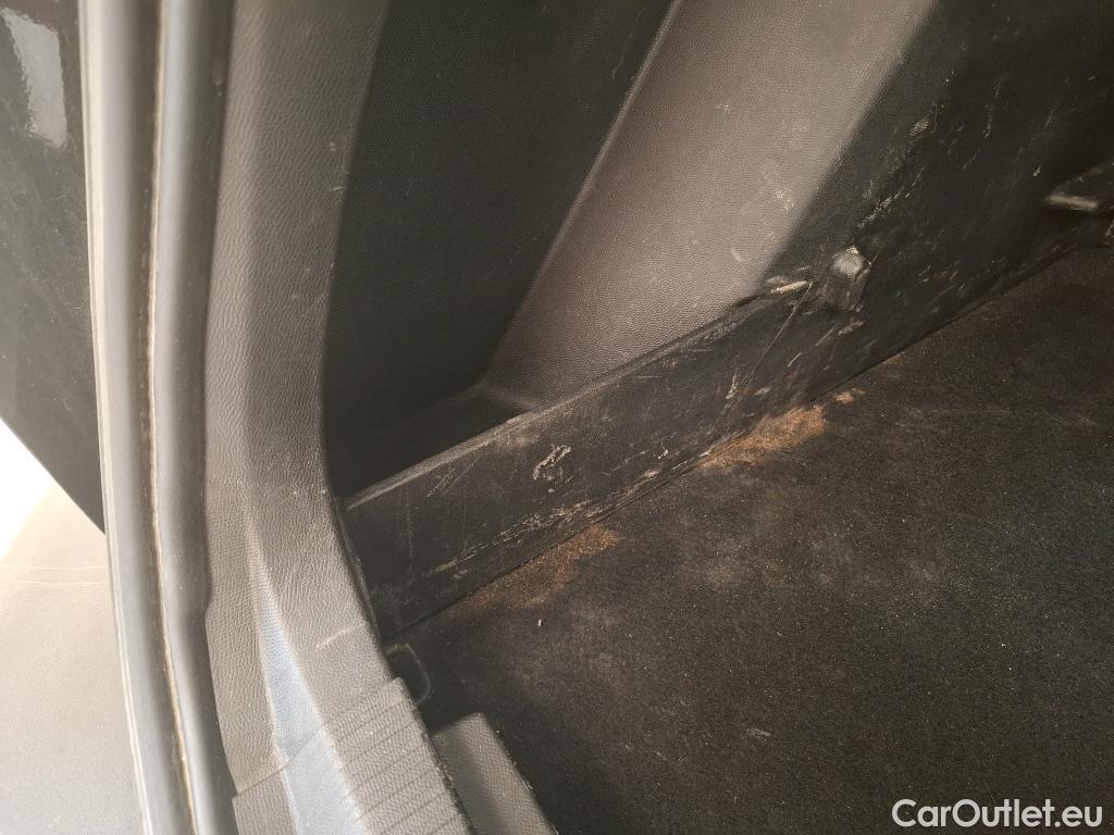  Peugeot  2008  Active Business 1.5 HDi 110CV BVM6 E6d #31