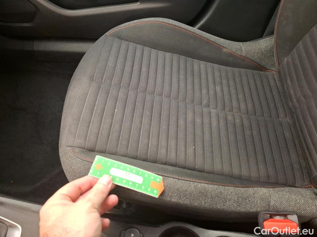  Peugeot  2008  Active Business 1.5 HDi 110CV BVM6 E6d #45