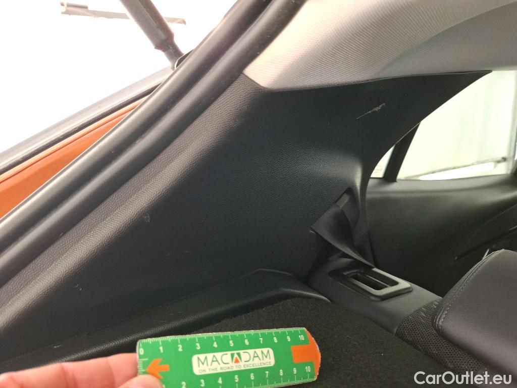  Peugeot  2008  Allure Business 1.5 HDi 100CV BVM6 E6d #52