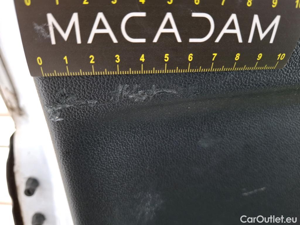  Ford  Kuga FORD  / 2019 / 5P / SUV 1.5 EcoBlue 120ch auto St-Line Business #42