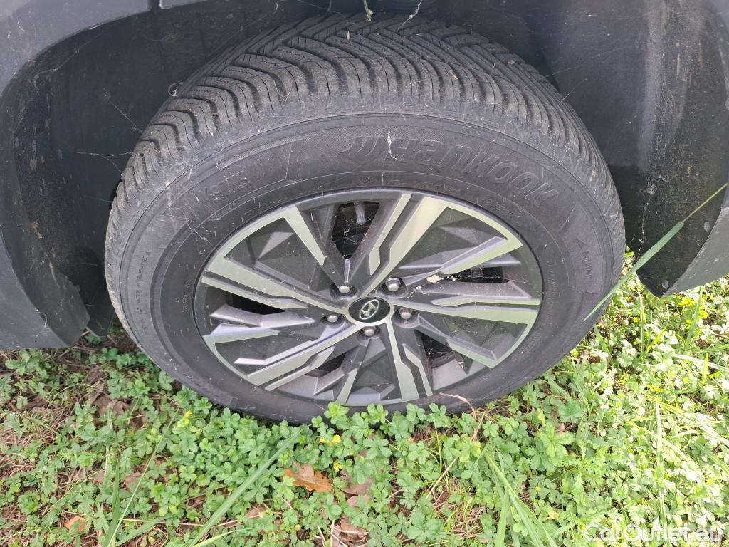  Hyundai  Tucson HYUNDAI  / 2020 / 5P / SUV 1.6 HYBRID 230 CREATIVE #9