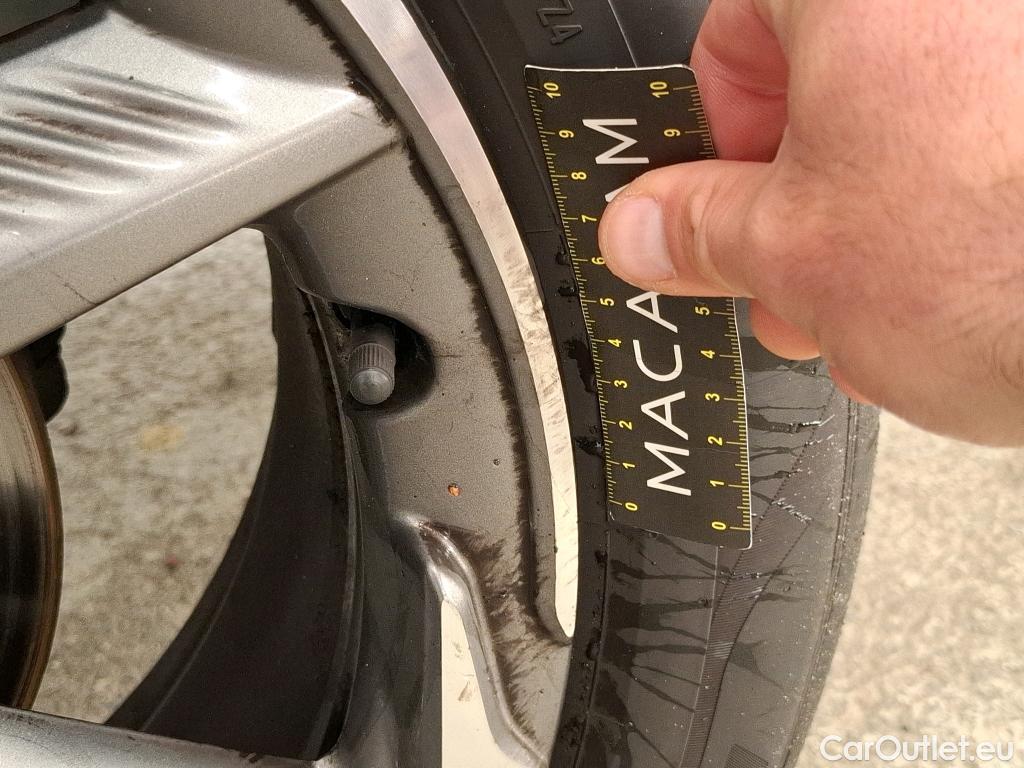  DS  DS7 DS DS 7 Crossback / 2017 / 5P / SUV BlueHDi 130 Automatique RIVOLI #20